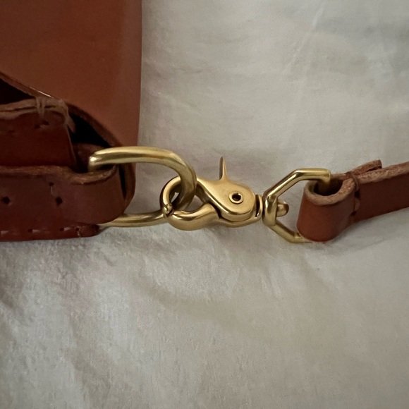 Tree Fairfax Constance Crossbody - Picture 3 of 3